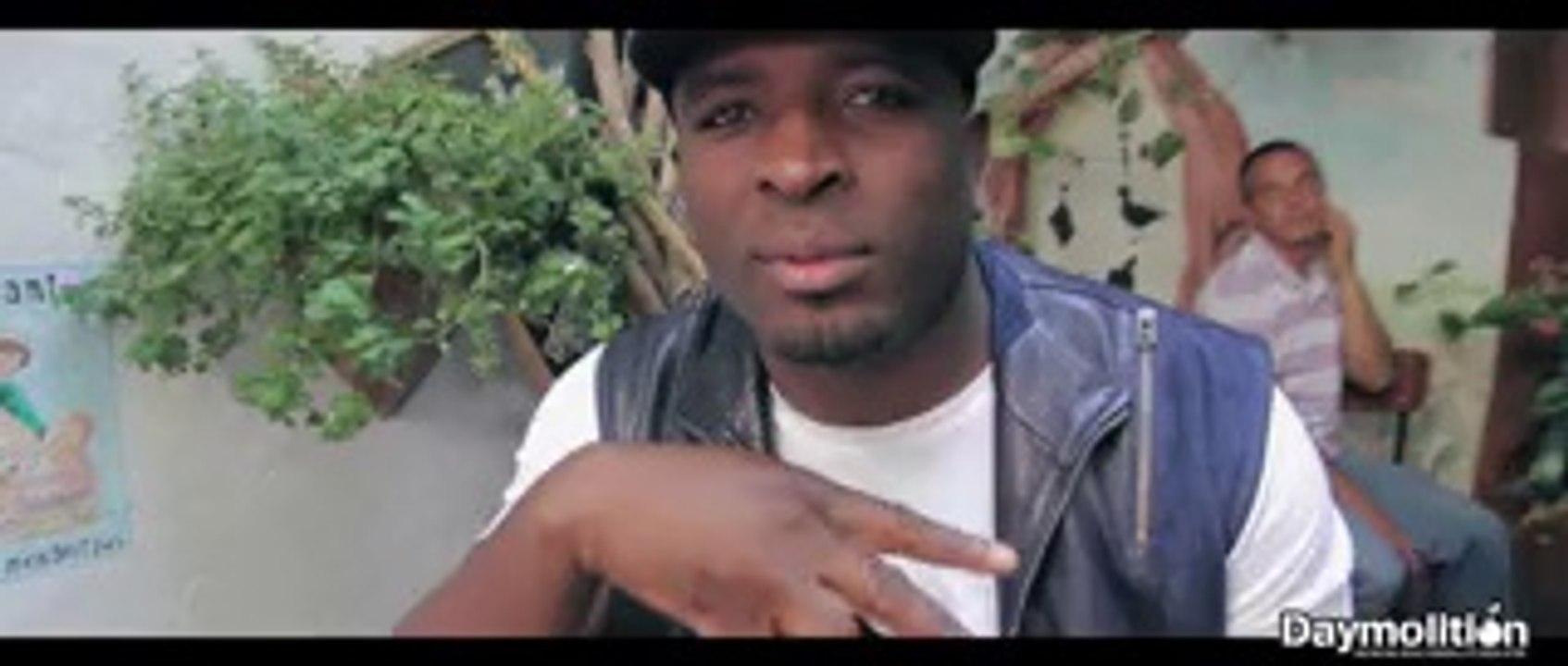 MAITRE GIMS - - BELLA - MAKING OF - DAYMOLITION.FR