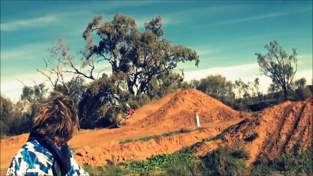 Amazing video ! FMX