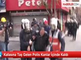 Kafasına Taş Gelen Polis Kanlar İçinde Kaldı