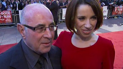 Bob Hoskins dies aged 71