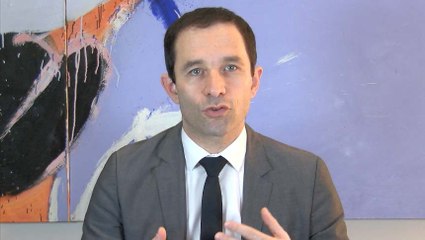 [ARCHIVE] École numérique : Benoît Hamon inaugure le Mooc eFan "Enseigner et former avec le numérique"
