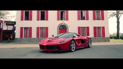 Ferrari LaFerrari (2014) CAR video review