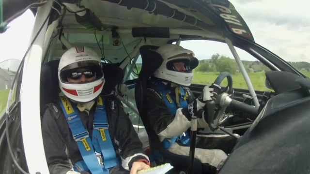 Crash de dingue sur le Rallye de Wallonie 2014 en Clio R3