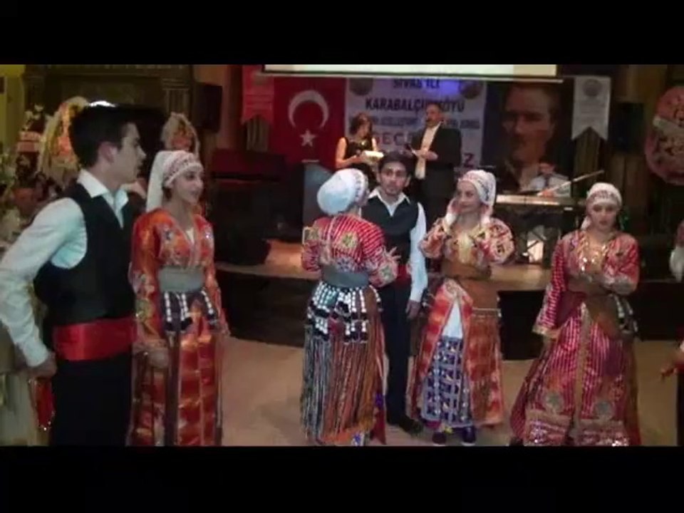 karabalçık köyü-halk oyunu-2