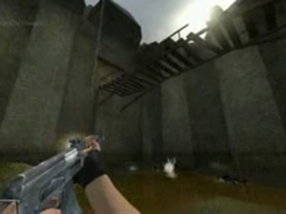 Countre-Strike: Source