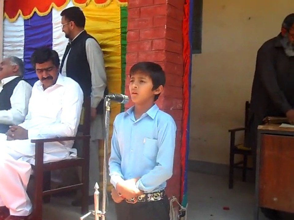 Koi Saleeqa hay Aarzo ka Naat Sharif by a student