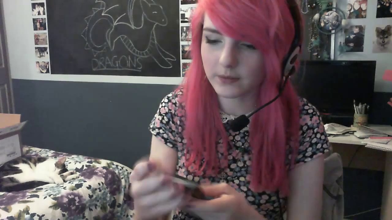 DRAGONS | April 2014 Lootcrate Unboxing