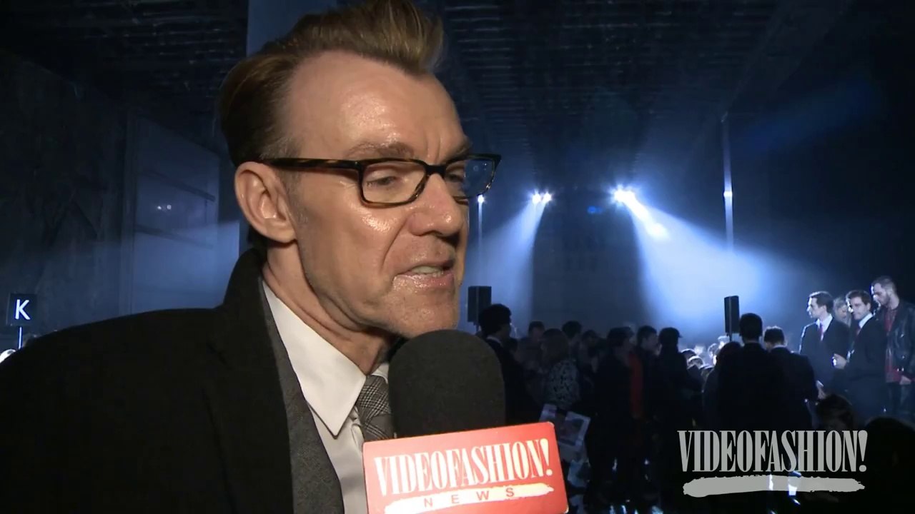 Roland Mouret Fall 2014 - Paris Fashion Week - Interviews & Runway | Videofashion