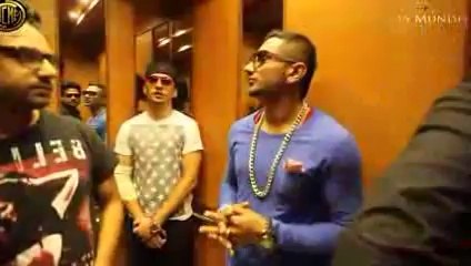 bohemia insulted by honey singh is detected by BABAR SHEHZAD