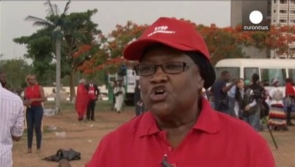 Boko Haram'ın kaçırdığı kızlar için protesto yapıldı