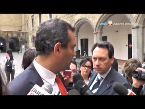 Napoli - Beni comuni: nessun inno alle occupazioni (30.04.14)