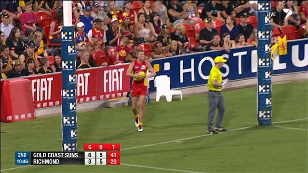 AFL 2014 Round 1 - Gold Coast v Richmond 2nd Quarter x264