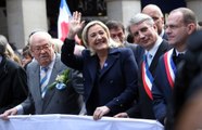 Le FN défile à Paris et appelle son électorat à se mobiliser pour les Européennes