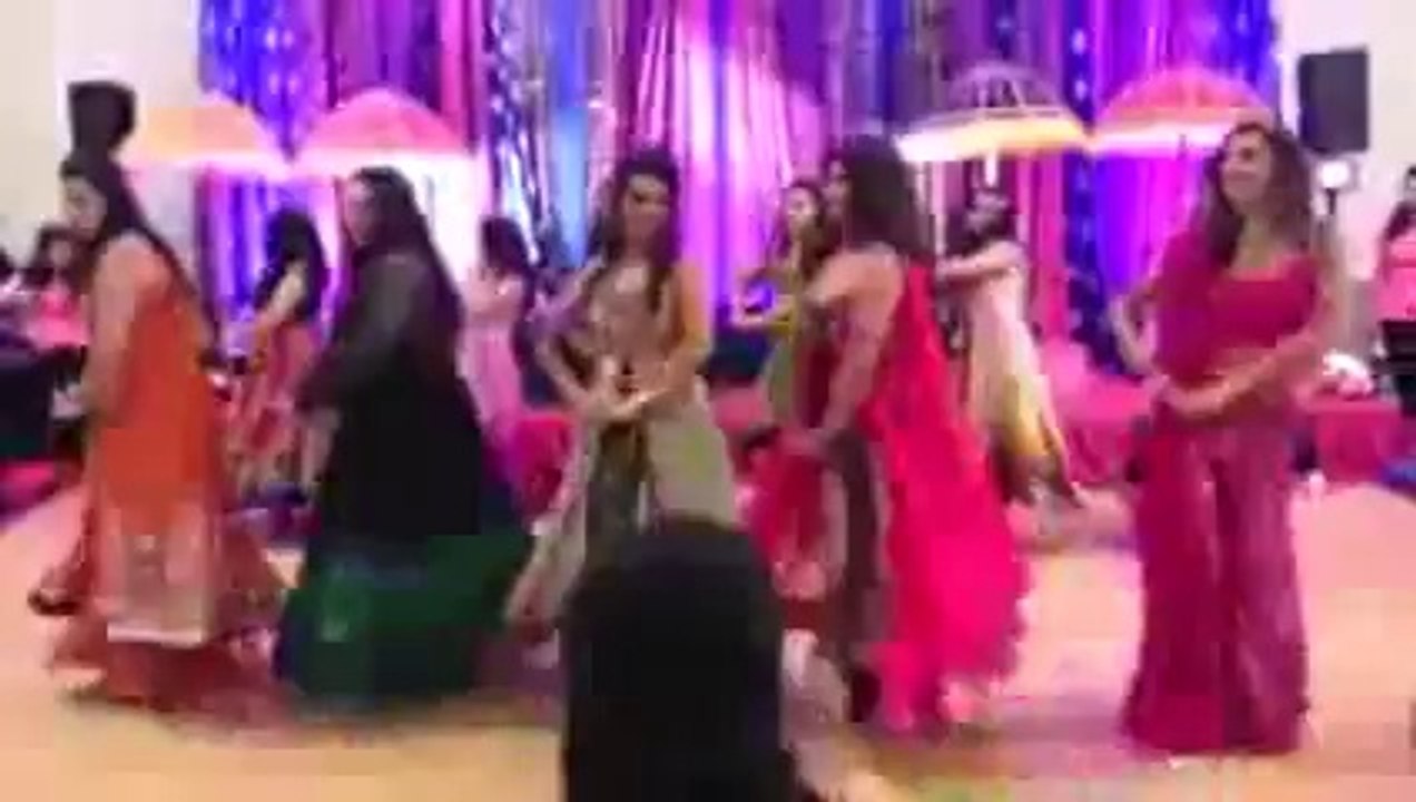 Shaadi Dance Delhi and punjab Girls dancing