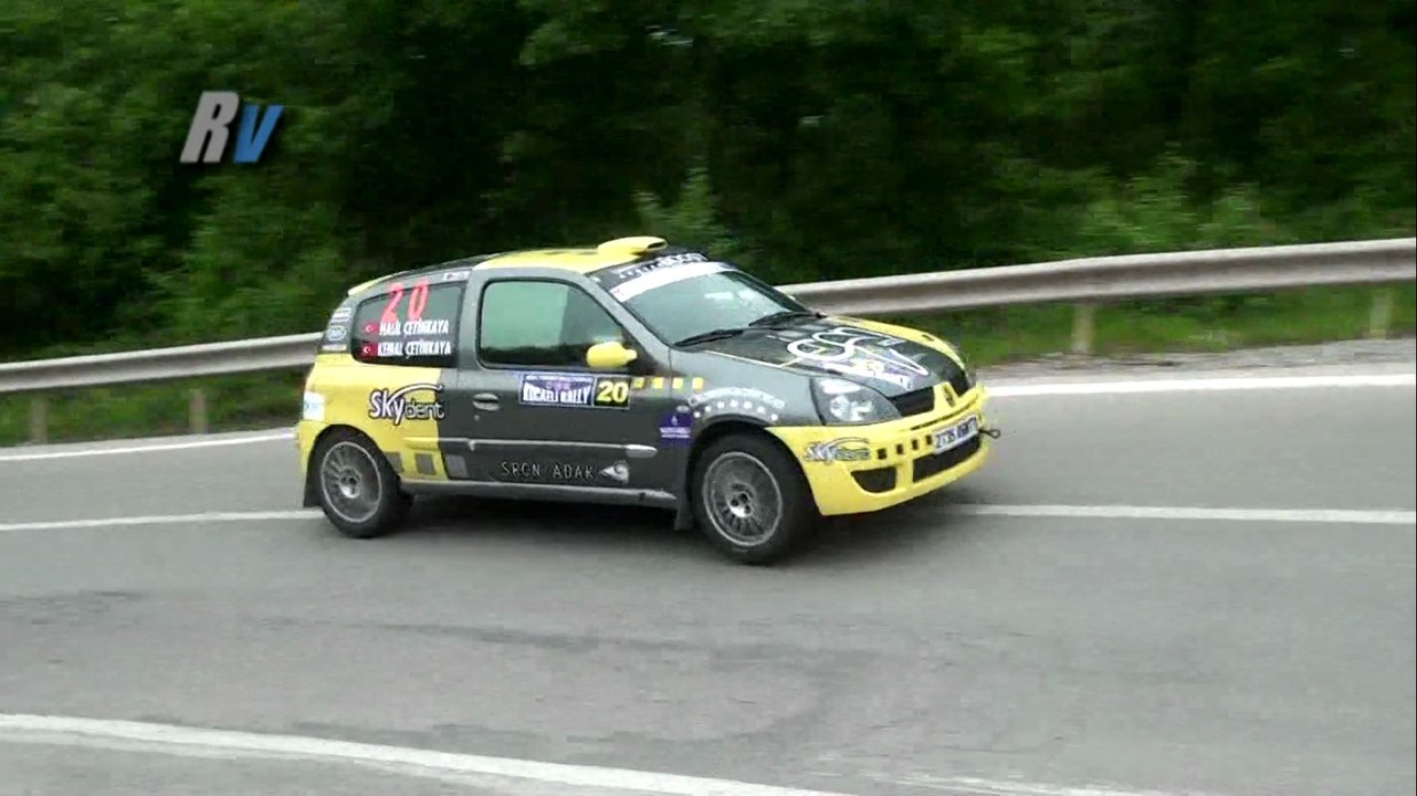 2014 Kocaeli Rally / Kemal Çetinkaya - Halil Çetinkaya / Renault Clio Ragnotti