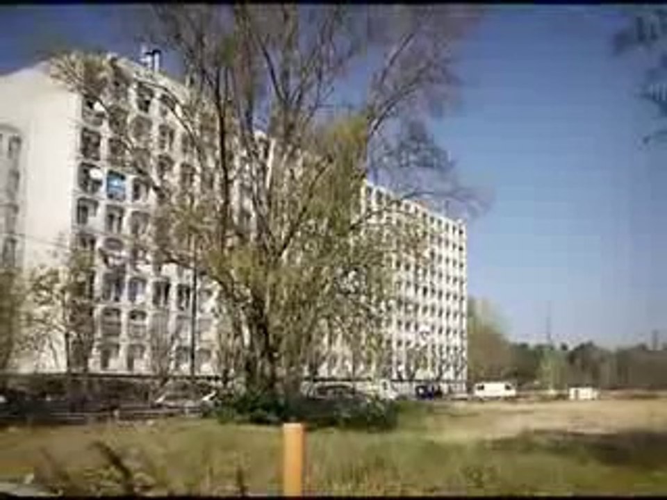 Bordeaux (33) : visite de la cité "Les Aubiers"