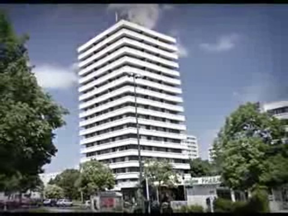 Caen (14) : visite de la cité "Le Chemin Vert"