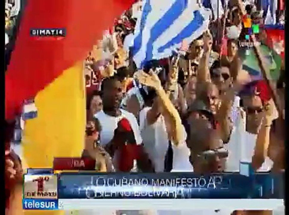 Tradicional desfile de trabajadores cubanos volvió a sorprender