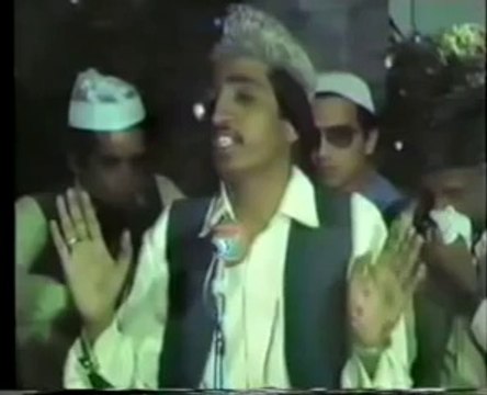 Naat Sharif Aaj ashk mere naat sunain By ALHAJ KHURSHEED AHMED