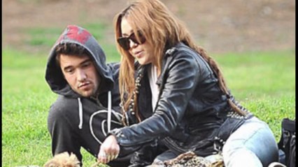 Miley Cyrus | Affair & Breakup