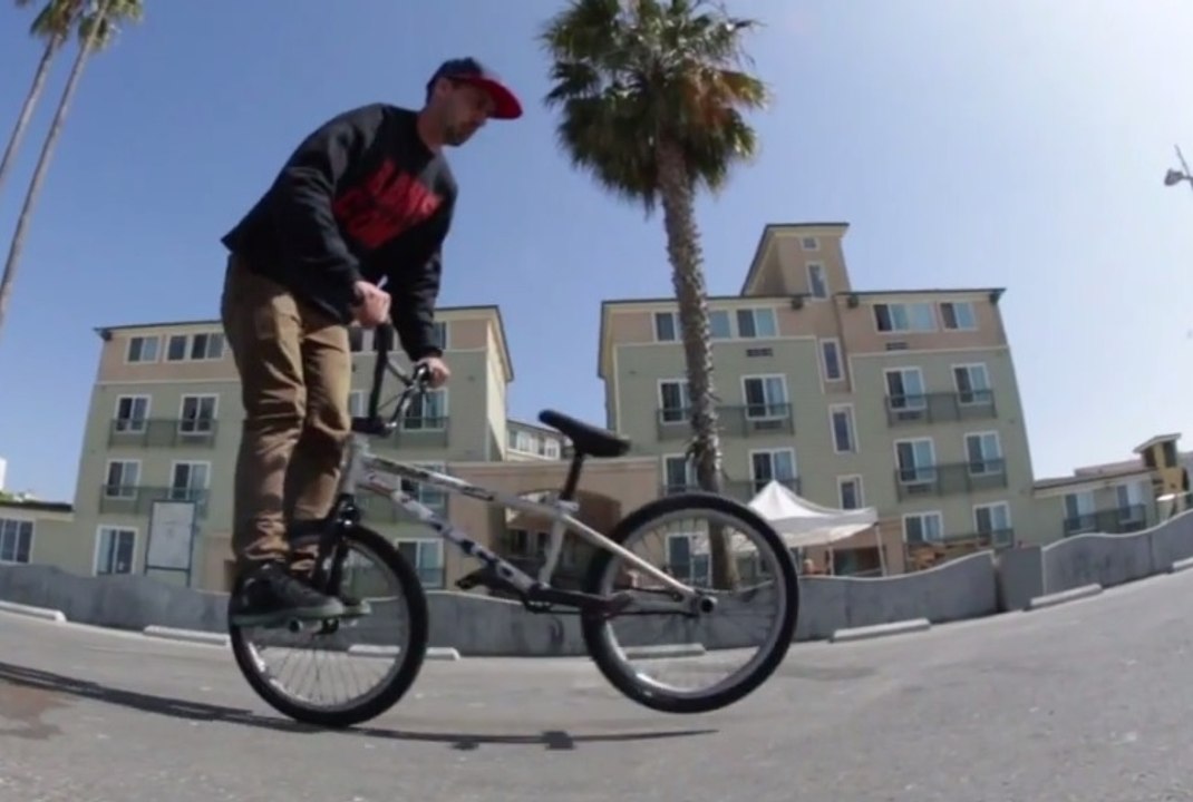 BMX How-to Whiplash With Terry Adams