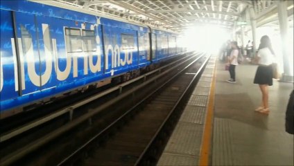 Wongwian Yai Bangkok BTS Sky train station