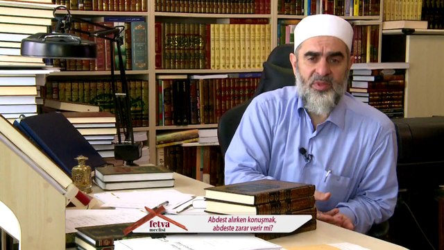252) Abdest Alırken Konuşmak Abdeste Zarar Verir mi? - Nureddin YILDIZ - fetvameclisi.com
