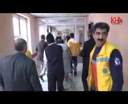 kars valisinin aracı ambulansla çarpıştı kha.com.tr kafkas haber ajansı kha