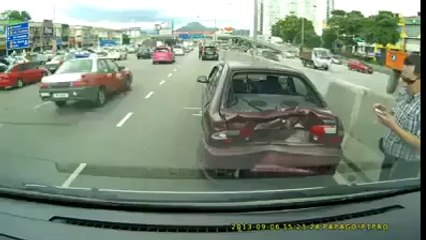 do not stop ur car at the middle of the road.