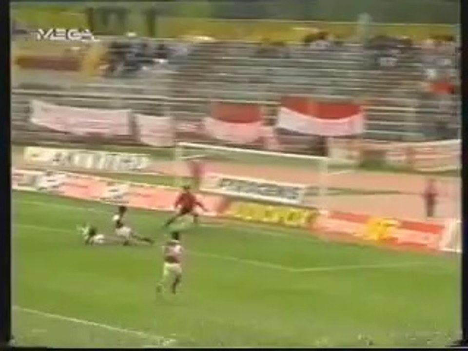 34η ΑΕΛ-Ολυμπιακός 2-2 1993-94 Mega