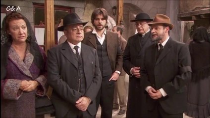 Momentos C&A: Todo el pueblo recibe a Jimena-Jacinta para el funeral de Lesmes