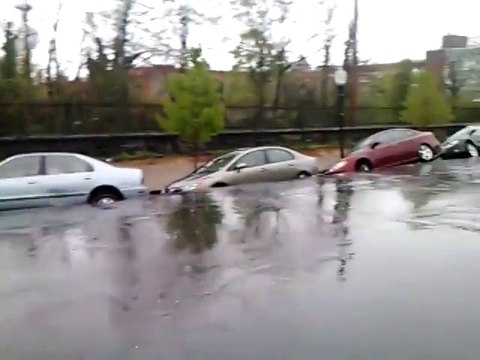 Cars Being Swallowed By Baltimore Landslide Is Terrifying