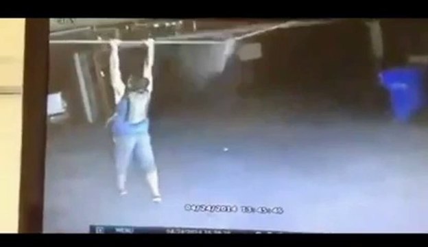 Dumb guy trying to do workout on water pipes... FAIL!