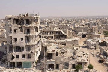 TEMOIGNAGE - Syrie : Ma fille "est une victime, elle a été complètement manipulée par cet homme"