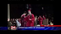 Joven hace el ridículo al intentar pirueta en ceremonia de graduación
