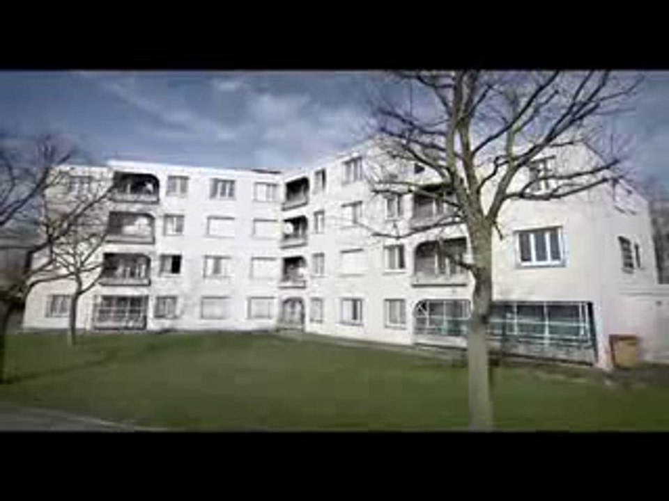 Dreux (28) : visite de la cité "Les Bates"