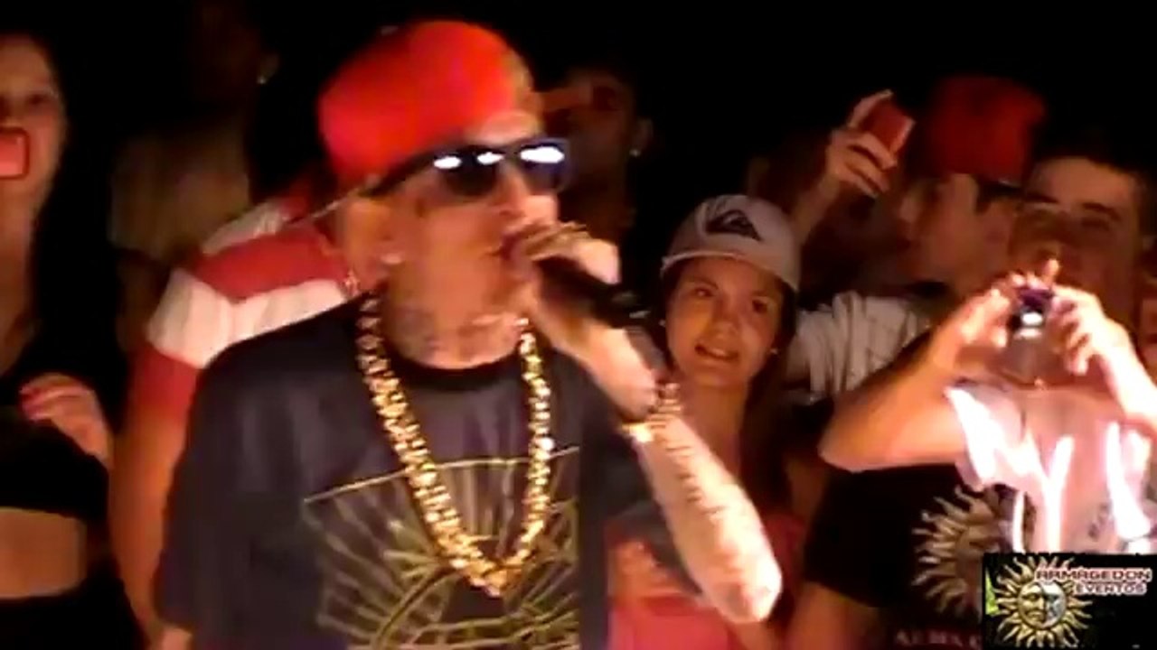 Mc Guime AO VIVO no BARUERI CLUB (05_04_13 UVRFEST FUNK) OFI