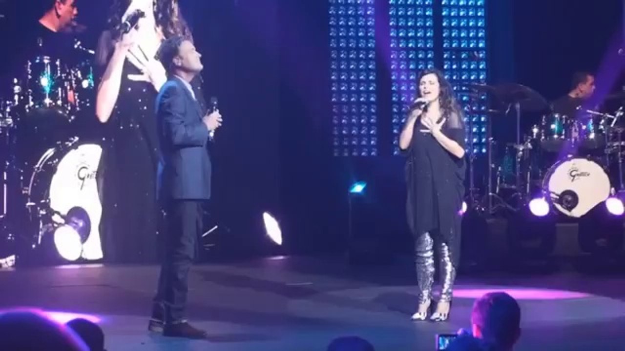 ALINE BARROS DVD 20 ANOS. CONFIRA ALGUNS MOMENTOS