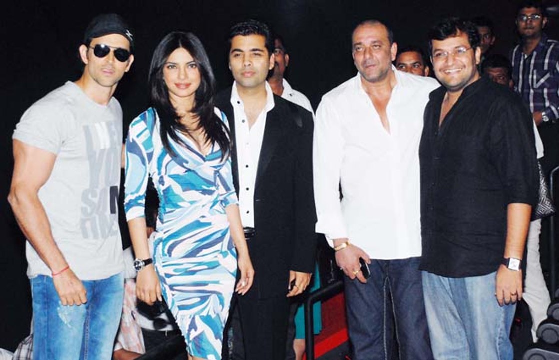 Sanjay Dutt Hritik Roshan Priyanka chopra Karan Johar at Bollywood Movie Agneepath trailer launch