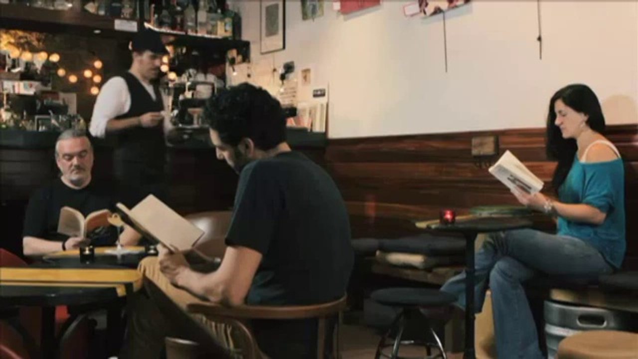 TV3 - Dimecres, 23.00, al 33 - "Via llibre", els dimecres a la nit