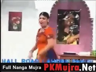 Aisha Chaudhry hot Punjabi Mujra