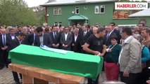 CHP Genel Başkanı Kemal Kılıçdaroğlu Vefat Eden Amcası Arslan Karabulut'un, Tunceli Cemevi'nde Saat...