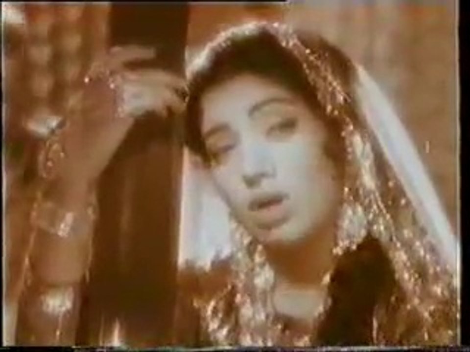 Baray bay murawat hain ye husn walay kehain dil liganay ke koshish na kerna ~ Nabeela and Allaowdin ~ Singer Suria Multanikar ~ Film Badnaam  ~ Pakistani Urdu Hindi Songs