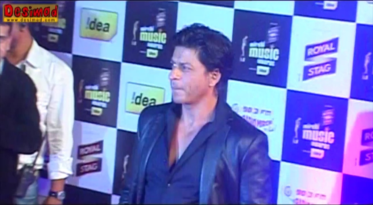 Shahrukh Khan's NAKED S3X Scene Photos -- LEAKED