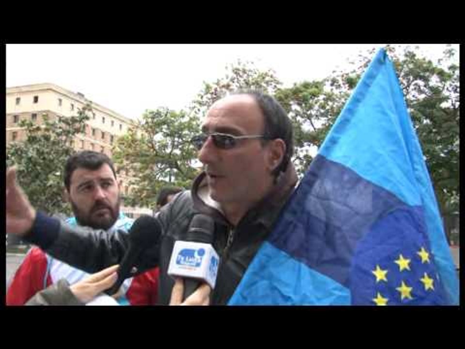 Napoli - La protesta dipendenti appalto Asis -live- (02.05.14)