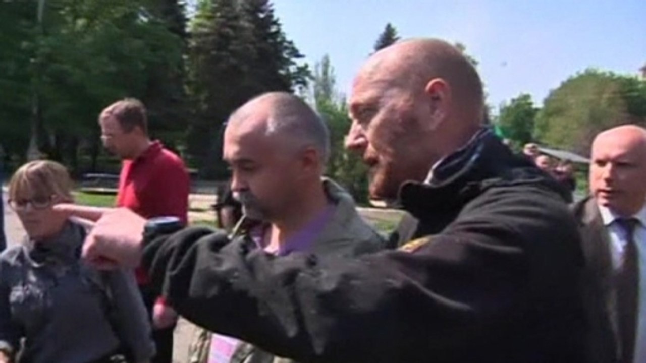 Ukraine OSCE observers freed