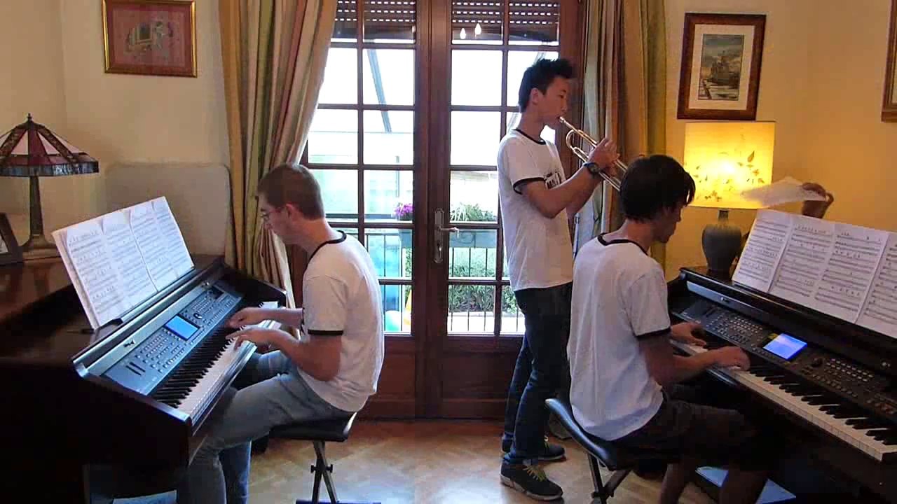 Queen - Bohemian Rhapsody - MCL Cover (2 pianos, trompette, batterie, basse)