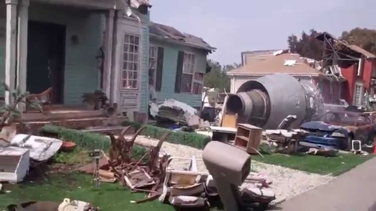 Vlog - 4 - Universal Studios, Disneyland and KDB