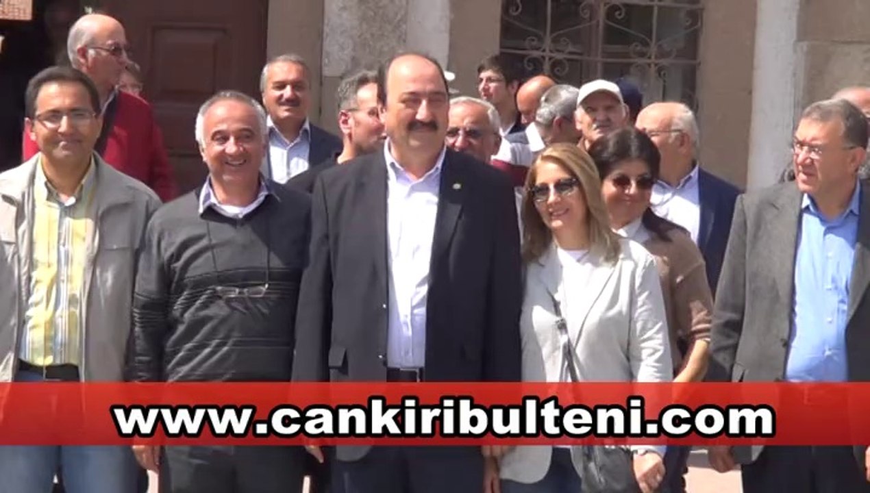 Yıllar sonra mezun oldukları okulda buluştular