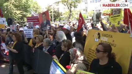 Sessiz Çığlık 84'üncü Kez Albay Özenalp İçin Toplandı